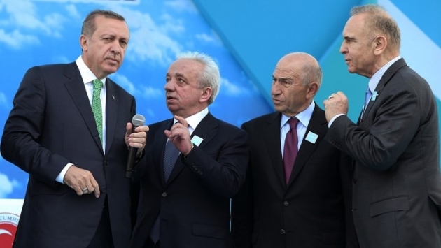 Erdoğan’dan AKP’li belediye başkanlarına talimat: İhaleleri canlı yayınlayın