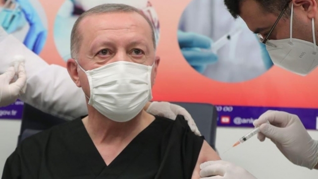 Erdoğan, Britanya’da Covid-19 aşısının ücretli yapıldığını zannediyormuş!