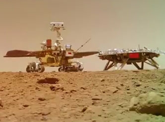 Çinliler de Mars'a indi! İlk görüntü