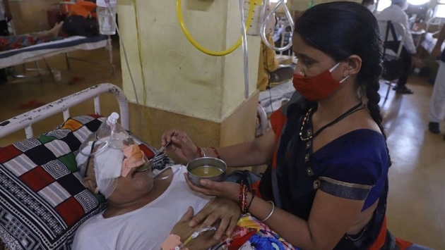 Hindistan’da kara mantar salgını: Ölü sayısı 3 bin aştı
