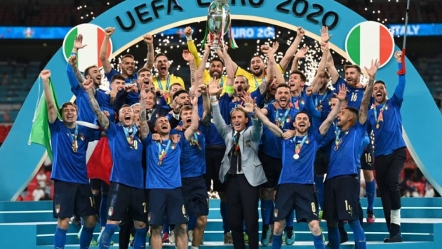 Avrupa şampiyonu İtalya Milli Takımı'na devlet nişanı verilecek