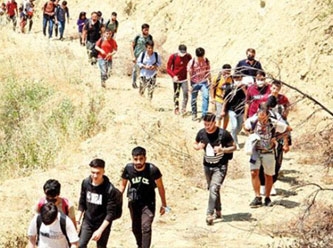Afgan sayısı Suriyelileri aşacak: 6.5 milyon kişi Türkiye yolunda!