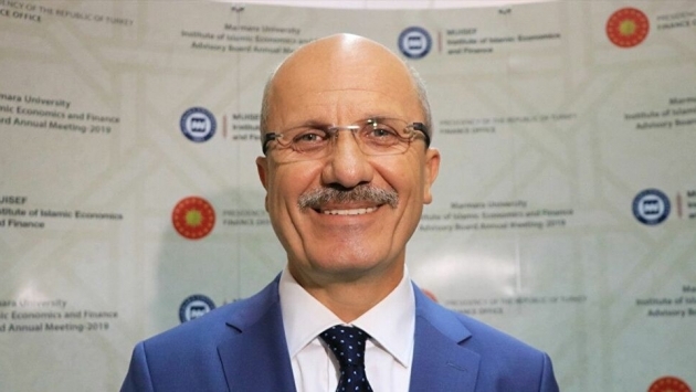 YÖK Başkanlığı’na iktisat tarihi hocası Erol Özvar atandı