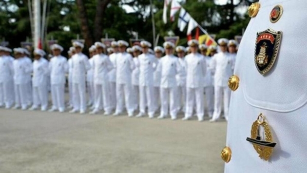 ‘Montrö bildirisi’ne imza atan emekli amirallerden AYM’ye başvuru