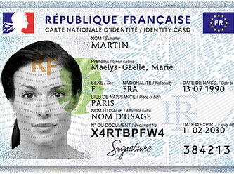 Fransızların yeni kimlik kartı öfkesi: Macron bizi küçük düşürdü