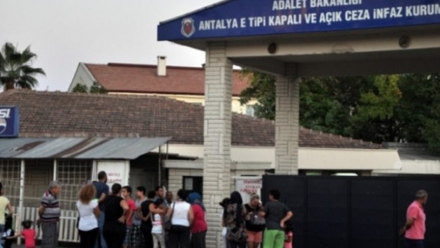Antalya Cezaevi’nde bir mahkûm kalp krizinden vefat etti