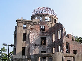 Bugün, Hiroşima'ya atom bombası atılmasının 76. yıl dönümü