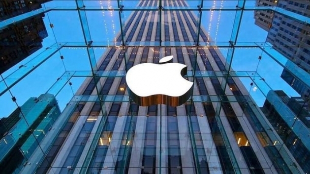 Apple, ofise dönüşü 2022’ye erteledi