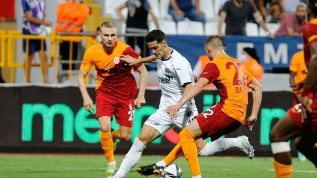 Kasımpaşa-Galatasaray maçında müthiş geri dönüş