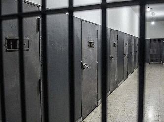 Bursa ve Giresun cezaevlerinde korona alarmı