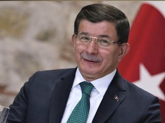 AKP'de Genel Başkanlık da yapan Davutoğlu: Yolsuzluk çarkı vardı, ben bulaşmadım