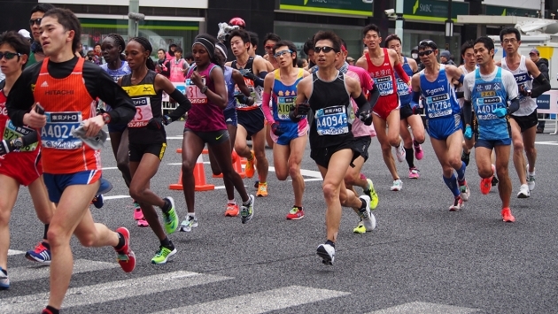 Tokyo maratonu Kovid-19'a takıldı