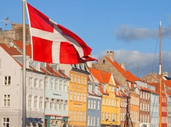 Danimarka, Hizmet gönüllülerini Türkiye'ye ihbarla tehdit eden iki kişiye dava açtı