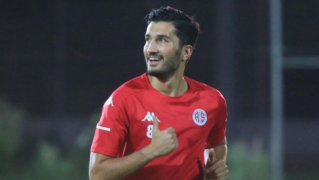Nuri Şahin, futbolculuk kariyerini noktaladı