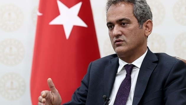 Milli Eğitim Bakanı Mahmut Özer'den ara tatil açıklaması
