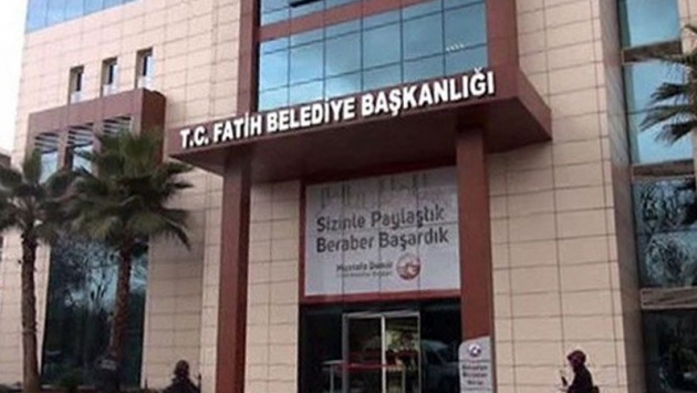 AKP'li başkana göre öğrenciye yardım bütçeye yükmüş
