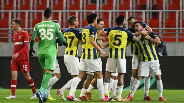 Fenerbahçe, Antwerp’te hayata döndü
