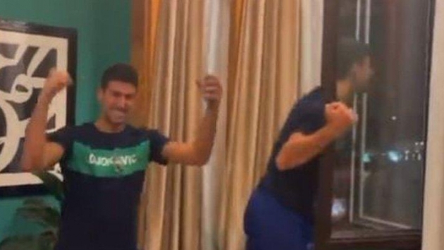 Novak Djokovic çılgına döndü! Mitrovic son dakika atınca…