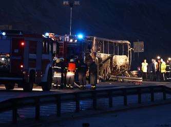 İstanbul’dan kalkan yolcu otobüsü kaza yaptı en az 46 kişi yanarak öldü
