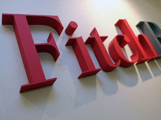 Fitch, Türkiye'nin kredi notu görünümünü ‘negatif’e düşürdü