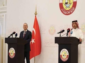 Katar’da Çavuşoğlu’na ‘Para için mi geldiniz’ sorusu: TRT yayını kesti