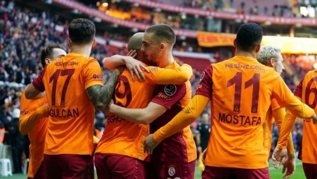Galatasaray 3 puan hasretini Antalyaspor karşısında dindirdi
