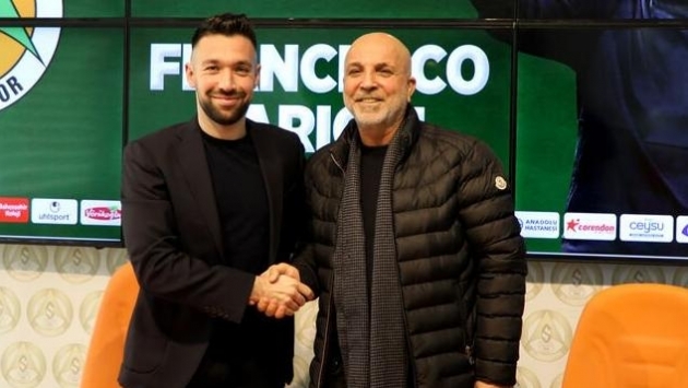 Alanyaspor, Francesco Farioli’yi takımın başına getirdi