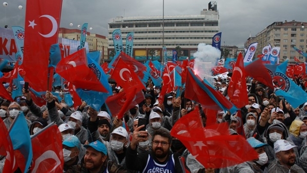 Türk Metal Sendikası yılın ilk işçi mitingini Kocaeli’nde düzenledi