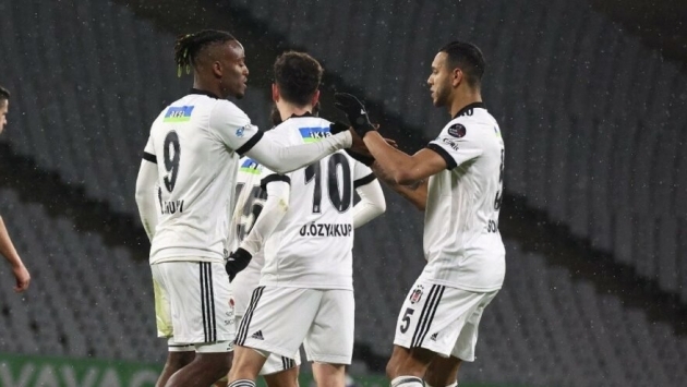 Karagümrük-Beşiktaş maçında tek golle üç puan!