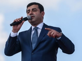 Demirtaş'a Davutoğlu'na hakaretten 11 ay 20 gün hapis cezası