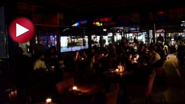Bursa’da esnaf elektrik zamlarını ışıklarını kapatarak protesto etti