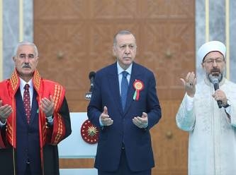 'Türkiye'de siyasal İslamcılık katılaşıyor'