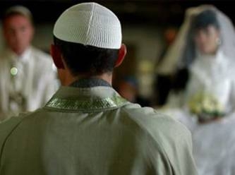 Hukuken yasak olmasına rağmen imam nikahı ile ikinci evlilik