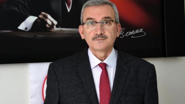 Tabip Odası Başkanı, Erdoğan’ı eleştirip AKP’den istifa etti