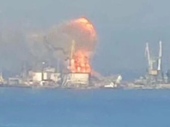 Ukrayna, Rus savaş gemisini vurdu