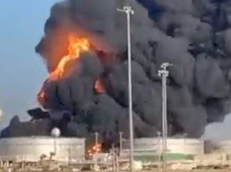 Husiler, Suudi Arabistan’da petrol deposunu havaya uçurdu