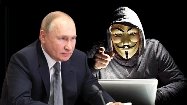 'Hacktivist' Anonymous'tan Putin'e: Uyuduğunuz odadayız