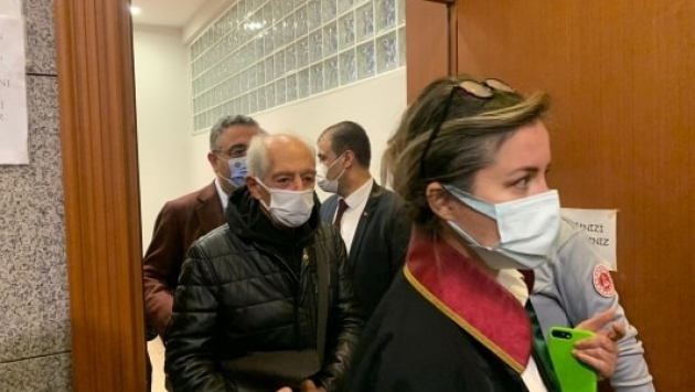 'Cumhurbaşkanı'na hakaret' suçlamasıyla yargılanan Genco Erkal beraat etti