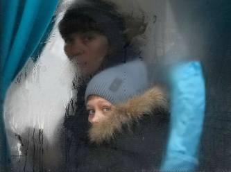Yüzbinlerce Ukraynalı mülteci evine geri döndü