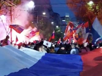 Sırbistan'da Rusya'ya destek gösterisi