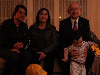 Kılıçdaroğlu, dört aydır elektriği kesik olan aileyi ziyaret etti: Nerede bu Saray ve şürekası?