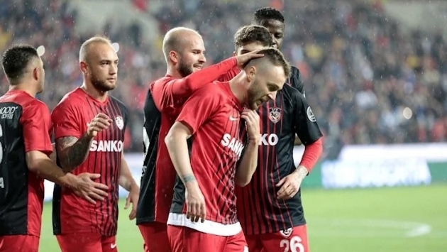 Altay ile Çaykur Rizespor, Süper Lig’e veda etti