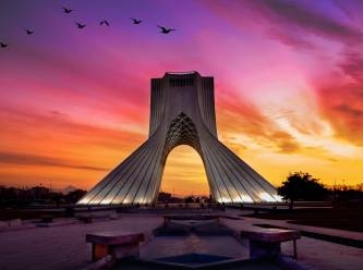 İran'ın başkenti Tahran'da alarm zilleri çalıyor