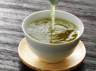 Kanserden koruyor, obeziteyi engelliyor! Yeşil çay içmenin 13 faydası