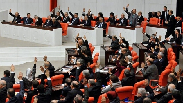 ‘Yargı bağımsızlığı araştırılsın’ önergesi AKP-MHP oylarıyla reddedildi