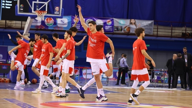 FIBA'nın Belarus kararı 12 Dev Adam'a yaradı