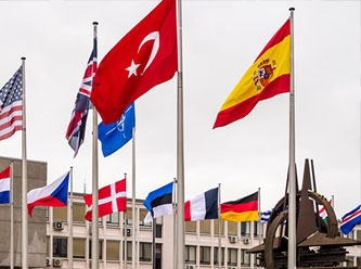 Türkiye’nin ardından bir NATO ülkesinden daha Finlandiya ve İsveç’in üyeliğine veto sinyali