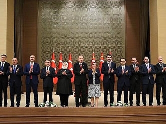 Seçim kapıda: Erdoğan kabineyi darmadağın ediyor