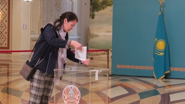 Referandumda 'evet' oyu çıktı: Kazakistan, daha demokratik bir anayasa yapıyor