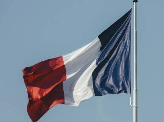 Fransa'da farklı bir seçim hikayesi